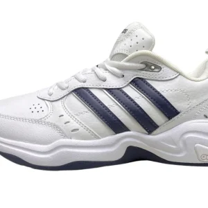 Tenis Adidas Strutter