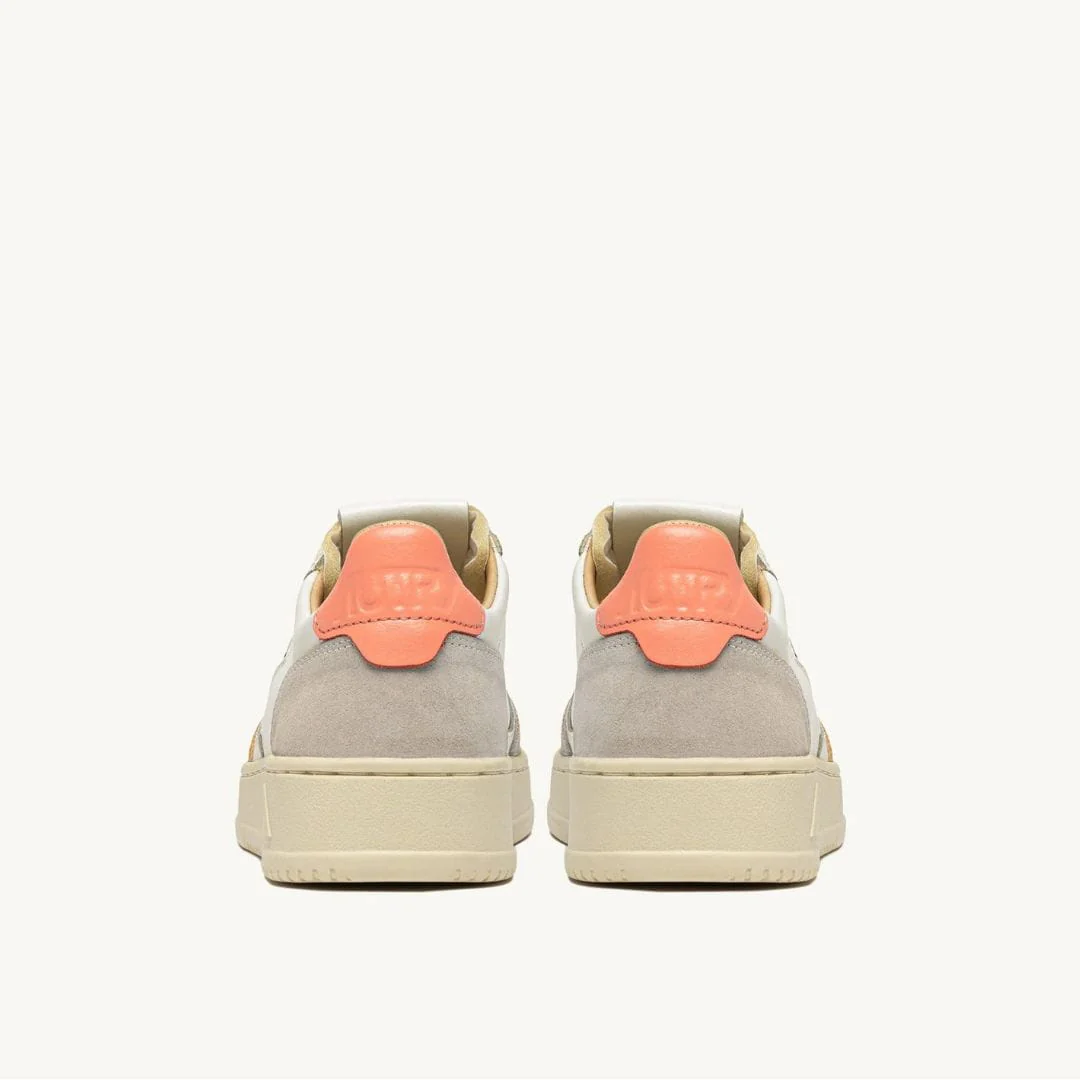Sneaker Autry Medalist Peach Pink - Imagen 5